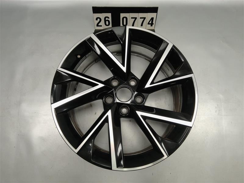 alu kolo disk kusovka Škoda Octavia III 5E0 601 025 BN