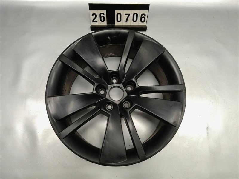 alu kolo disk kusovka Škoda Superb III 3V0 601 025 AG