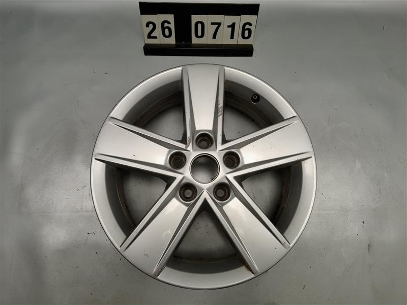 alu kolo disk kusovka Škoda Octavia III 5E0 601 025 M