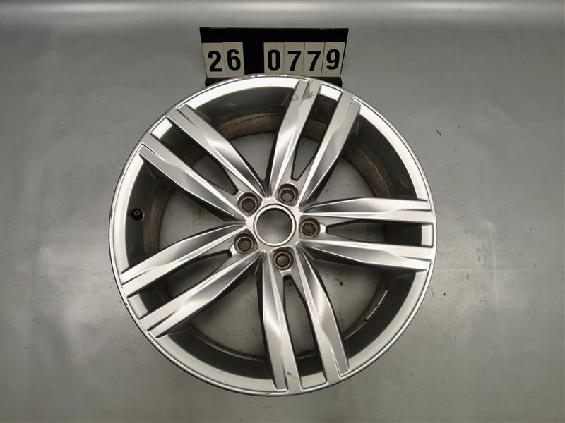 alu kolo disk kusovka VW 5G0 601 025 G