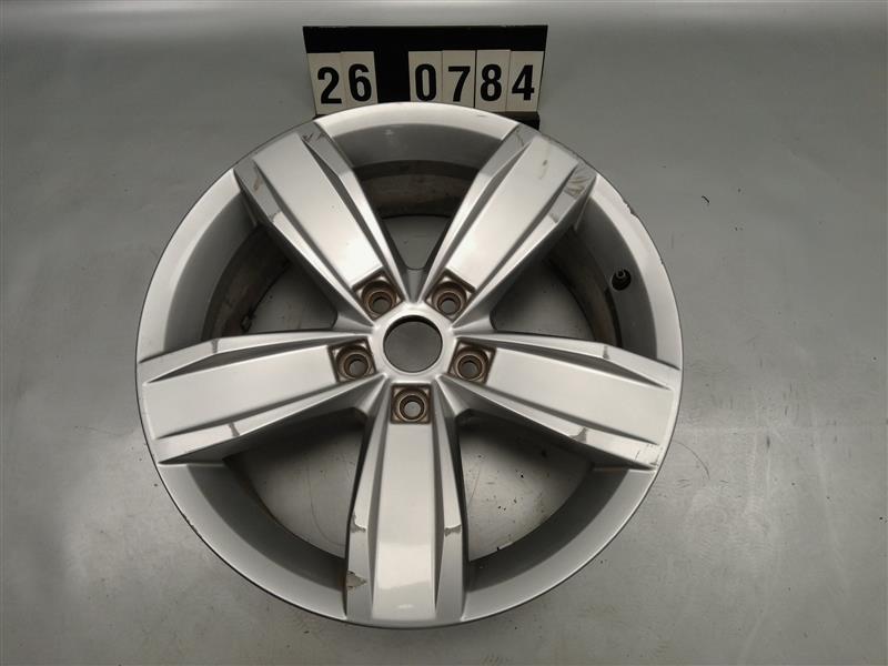 alu kolo disk kusovka VW 3G0 601 025 E