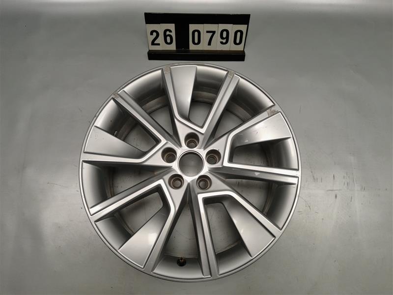 alu kolo disk kusovka Škoda Kamiq 658 601 025 C/D