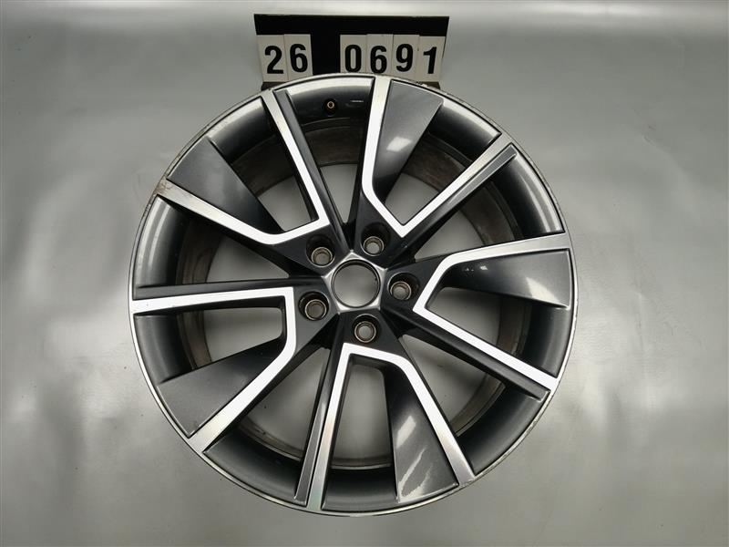 alu kolo disk kusovka Škoda Superb III 3V0 601 025 BK