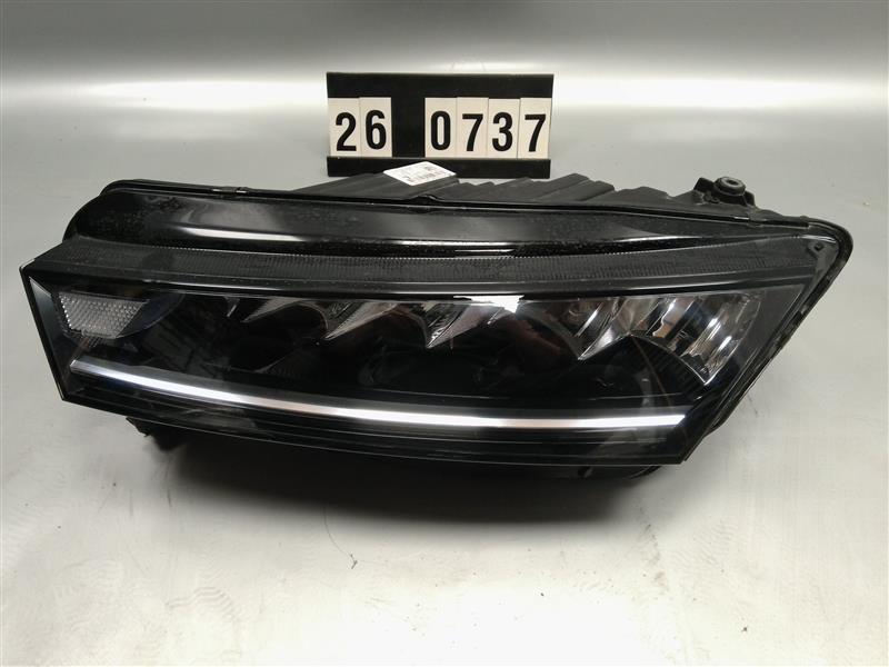 levý přední LED světlomet Škoda Octavia IV