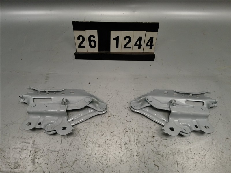panty přední kapoty škoda superb III