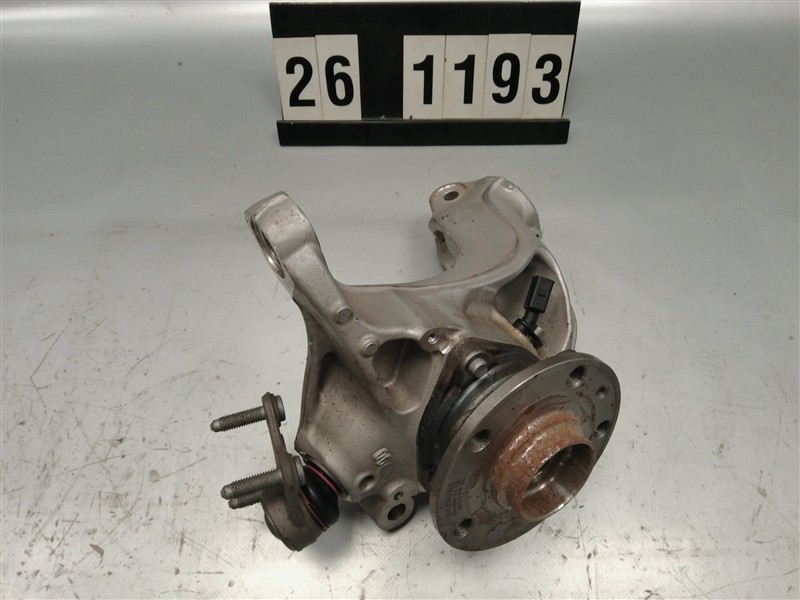 pravá těhlice škoda volkswagen seat 5Q0407258A