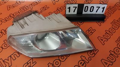 Pravé přední světlo xenon holý Škoda Octavia kombi