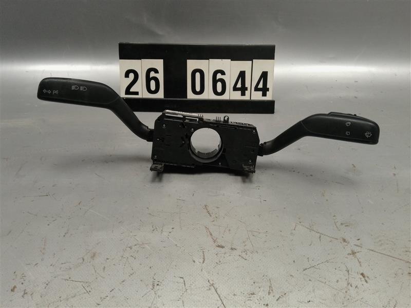 přepínací páčky pod volant VW T5 7H0 953 503 BJ