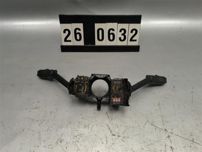 přepínací páčky pod volant Škoda Fabia III