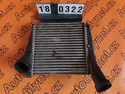 Chladič stlačeného vzduchu Original Audi Q7 4L 7L6145803C