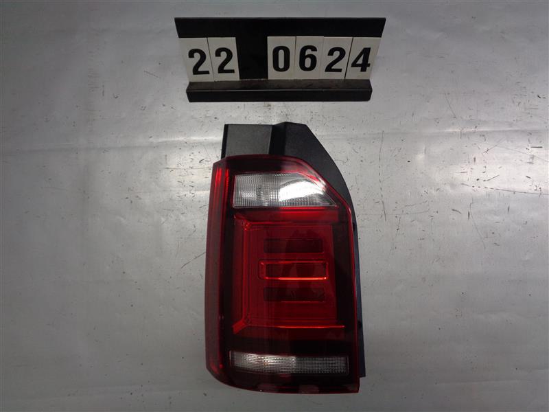 Volkswagen Multivan zadní levé led světlo 7E0 945 207