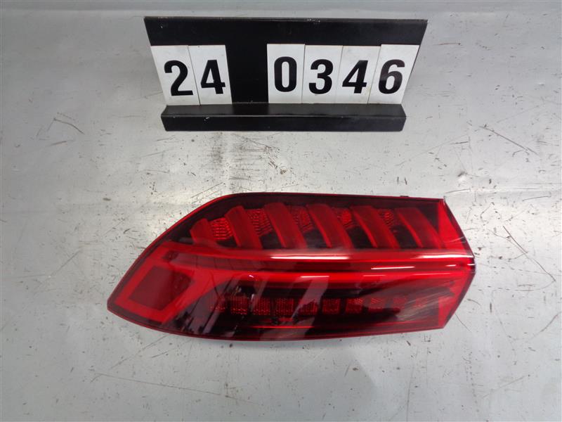 zadní světlo audi a7