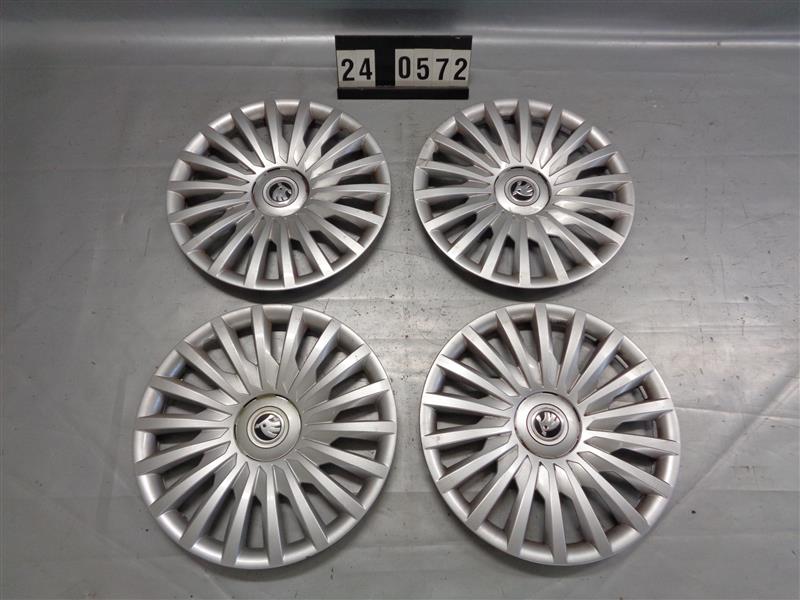 kryty kol škoda r16 3T0 601 147 B