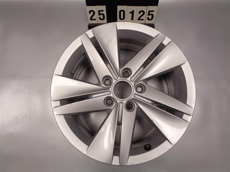 kusovka kolo disk vw golf 8 5H0 601 025