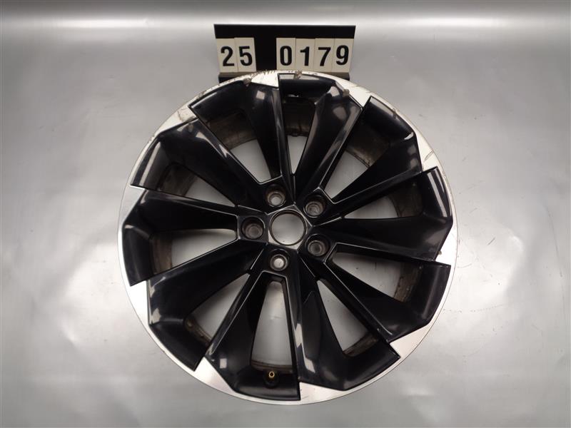alu kolo disk kusovka škoda superb III 3V0 601 025 S