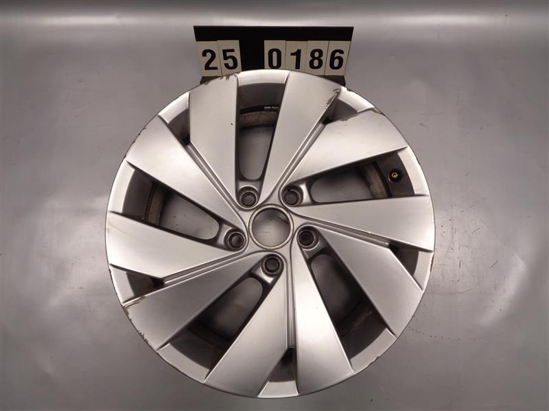 alukolo disk kusovka vw golf 8 5H0 601 025 C