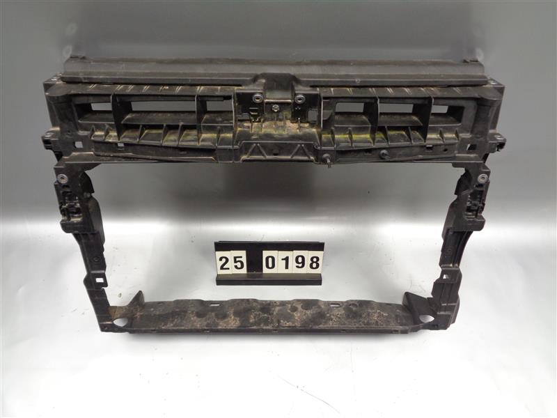 chladičová stěna vw tiguan 5NN 805 588 K