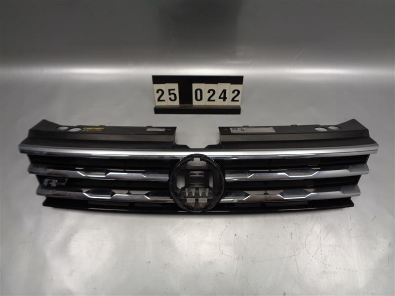 maska gril vw tiguan r line 5NN 853 653 B