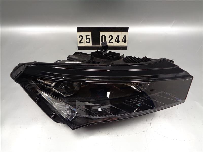 škoda enyaq matrix světlomet pravý 5LB 941 016 H