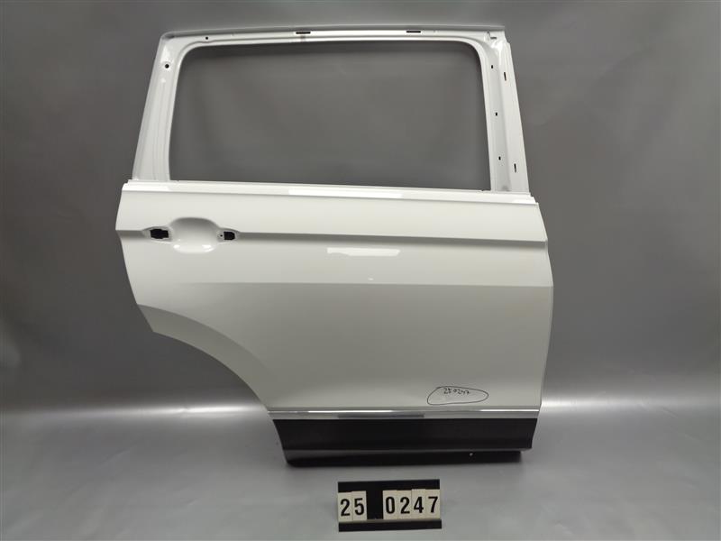 pravé zadní dveře vw tiguan allspace 5NL 833 312