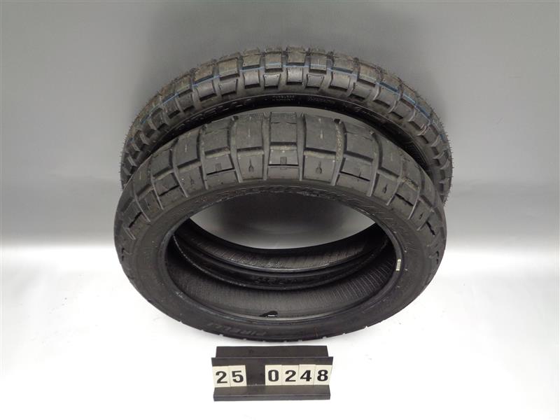Pirelli scorpion přední zadní pneu