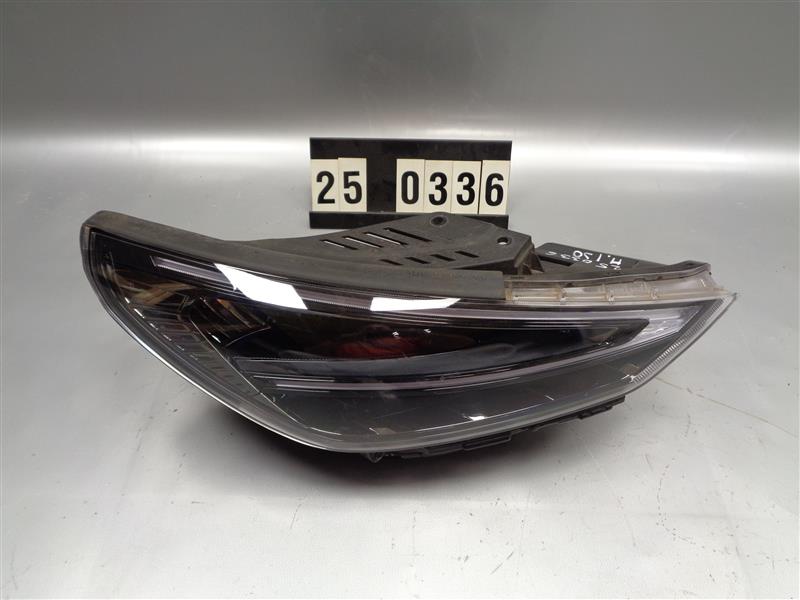 pravé přední led světlo hyundai I30
