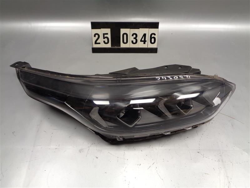 pravé přední led světlo kia ceed III lift