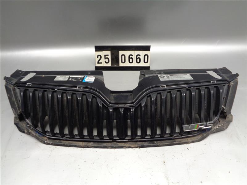 maska mřížka nárazníku Škoda Octavia 3 RS