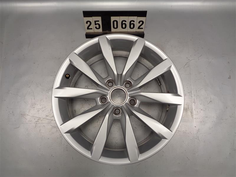 alu kolo disk kusovka VW Golf 5G0 601 025 CH