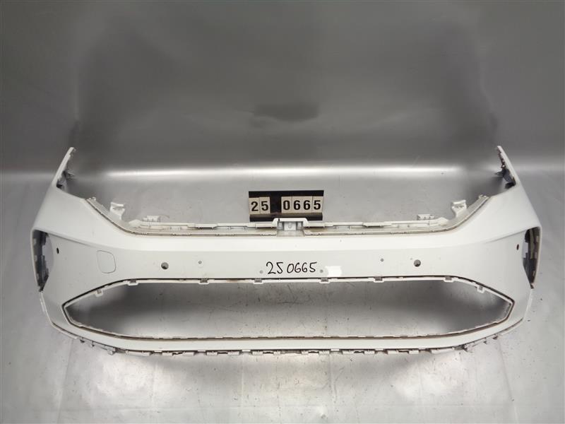přední nárazník VW Taigo 2G7 807 221 C