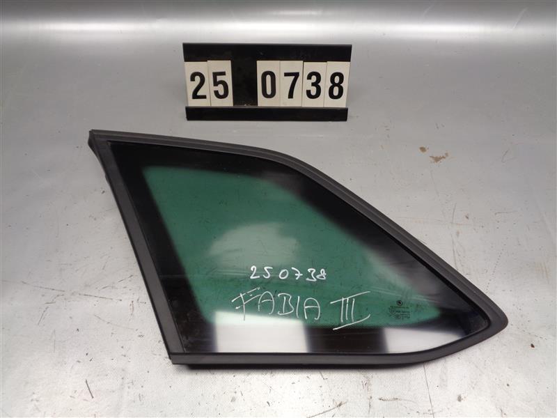 levé zadní sklo okno kufru Škoda Fabia 3 kombi 6V9 845 297