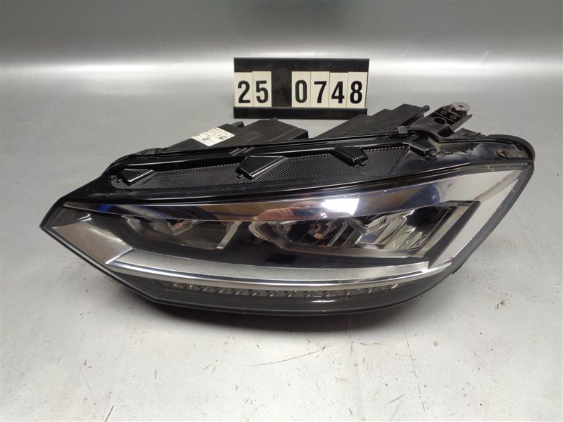 levé přední světlo LED VW Touran III
