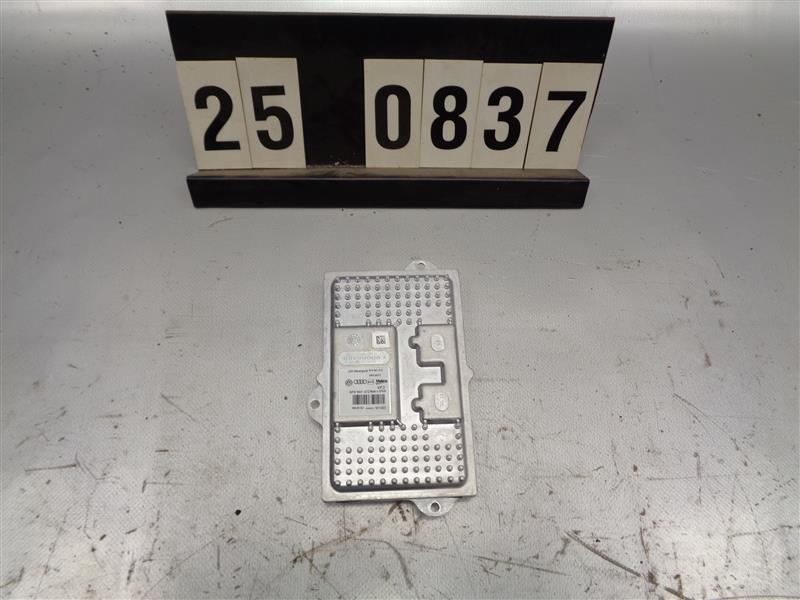 řídicí jednotka LED světla 5F0 941 472