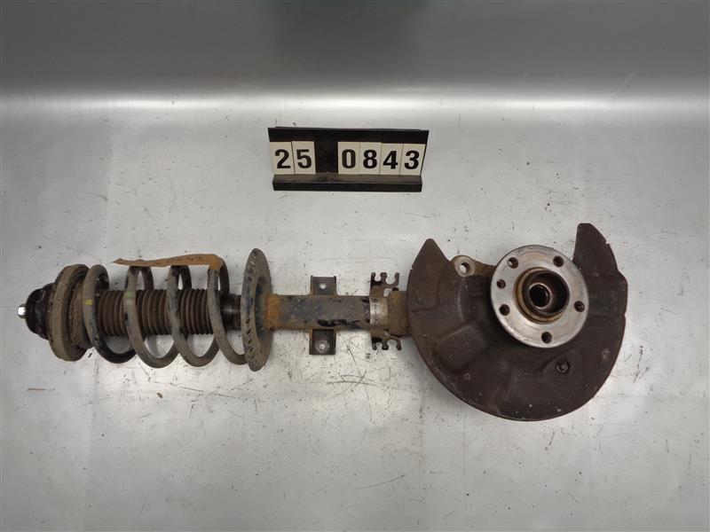 pravá přední těhlice náboj kola tlumič pružina zavěšení VW T5