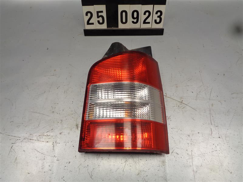 pravé zadní světlo VW T5, T5 lift 7H5 945 096 M