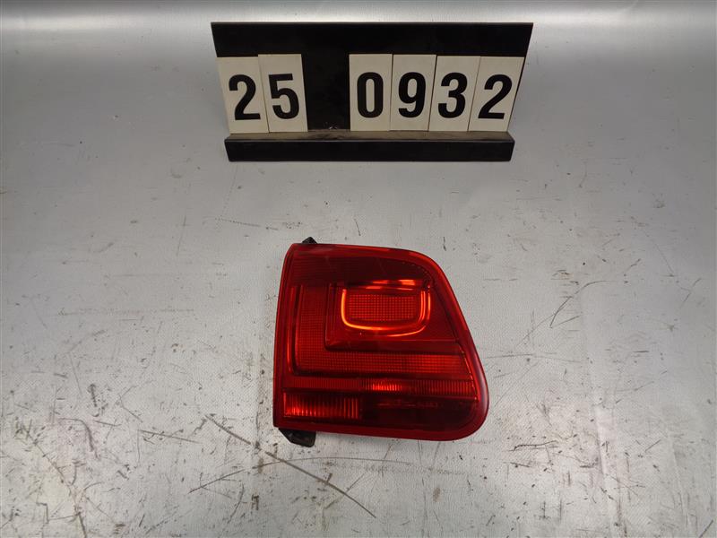 levé zadní světlo vnitřní VW Tiguan 5N0 945 310