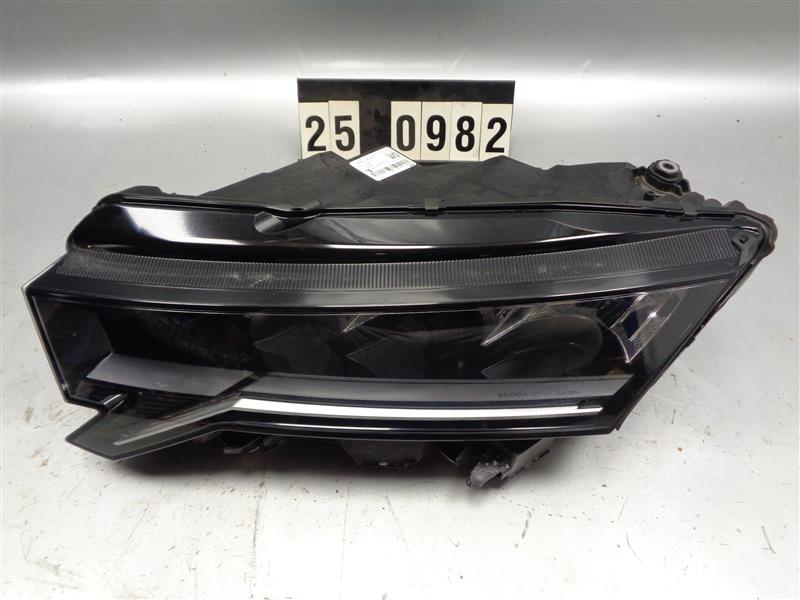 levý přední LED světlomet Škoda Octavia 4 lift 5E4 941 009