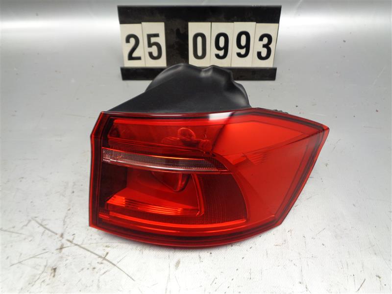 pravé zadní světlo VW Golf Sportsvan 510 945 096 P