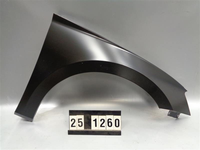 pravý přední blatník Škoda Superb III