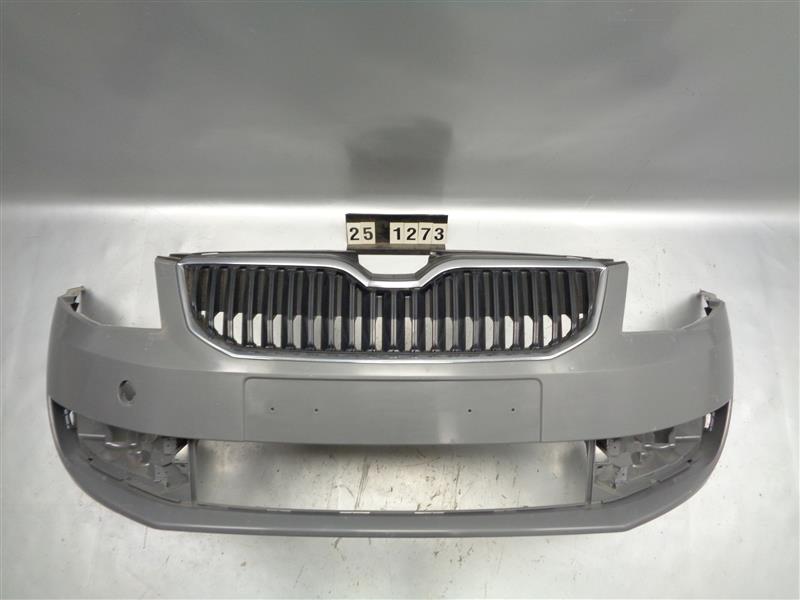 přední nárazník Škoda Octavia III 5E0 807 221