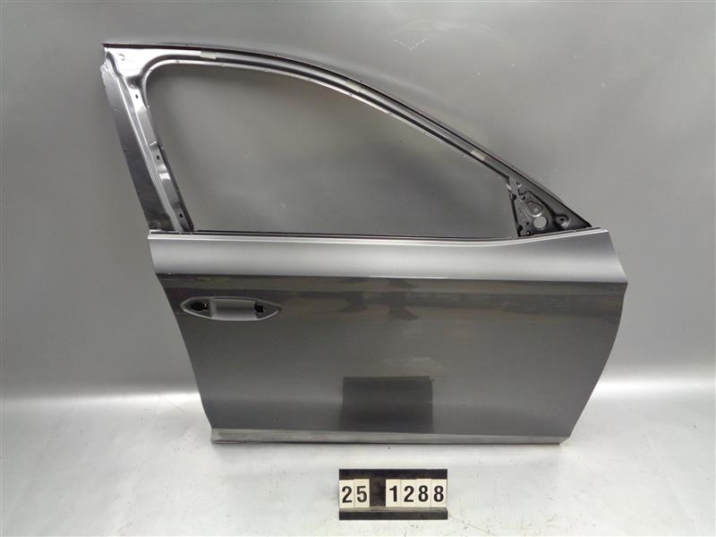 pravé přední dveře Škoda Octavia IV