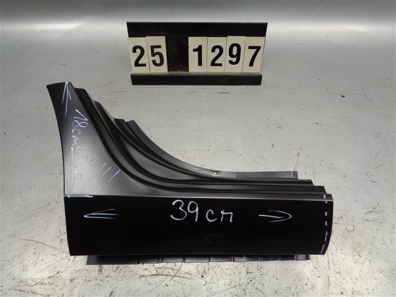 pravá zadní část prahu Škoda Fabia III