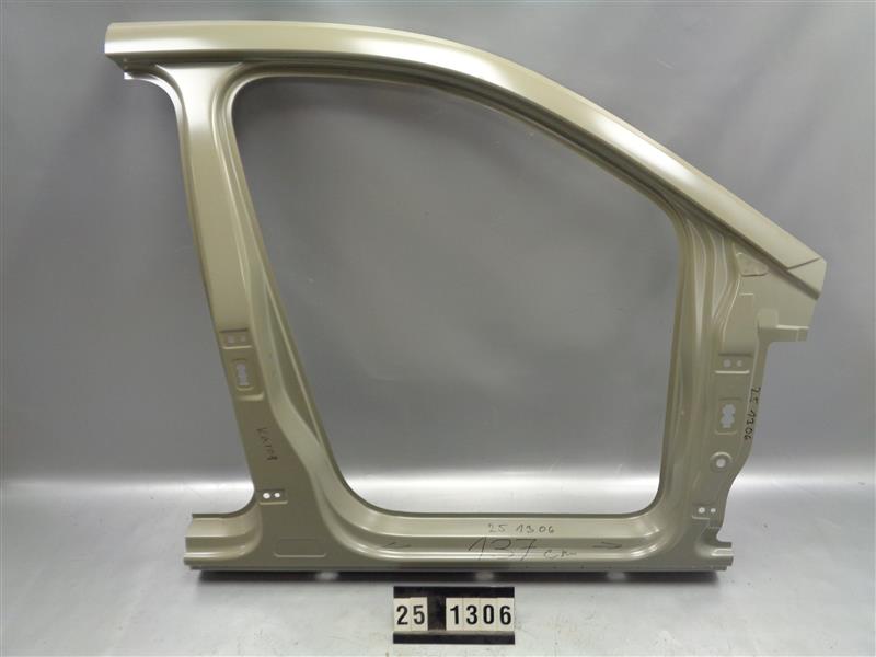 pravá bočnice Škoda Karoq 57A