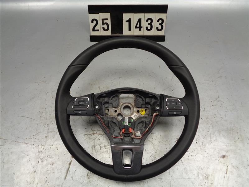 tříramenný volant VW Touran 1T0 419 091 AC