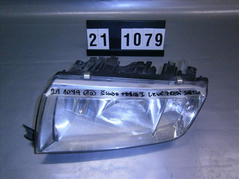 Škoda Fabia 1 pravé přední světlo 6Y1 941 015