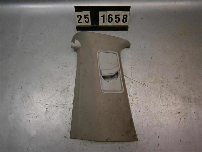 levý B sloupek VW Multivan