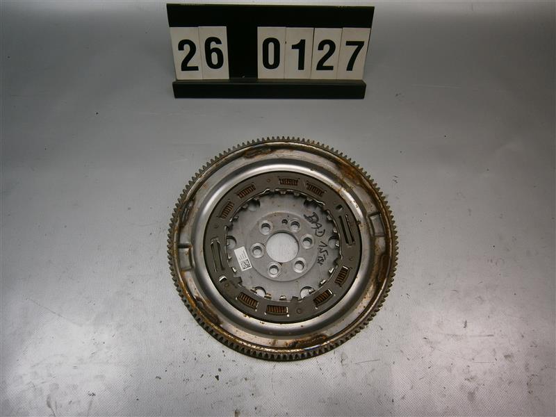 nový dvouhmotnostní setrvačník 04E 105 266 K