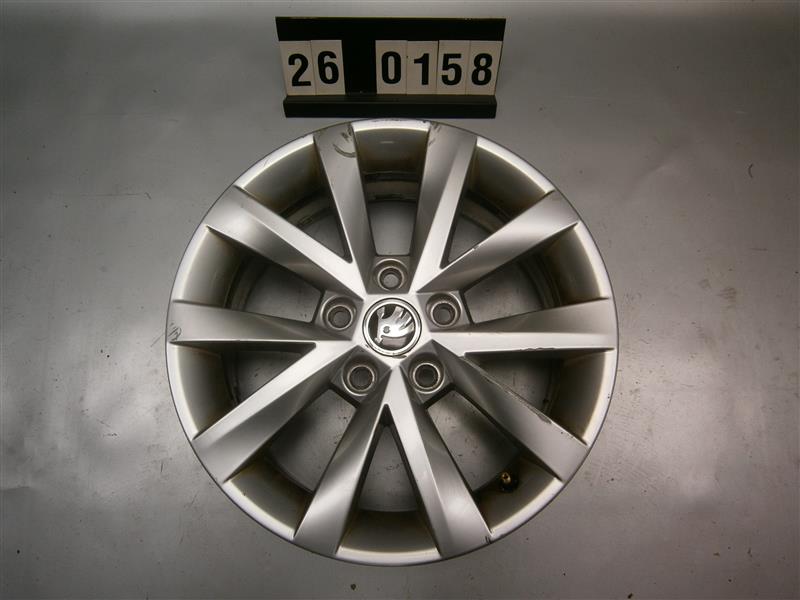 alu disk kusovka Škoda Octavia 5E0 601 025 BJ