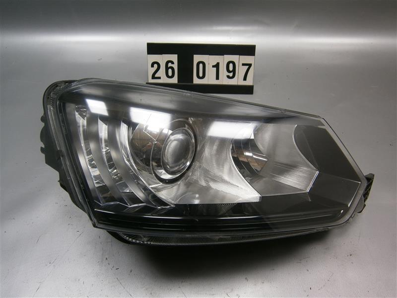 pravý přední světlomet xenon Škoda Yeti 5L1 941 016 C