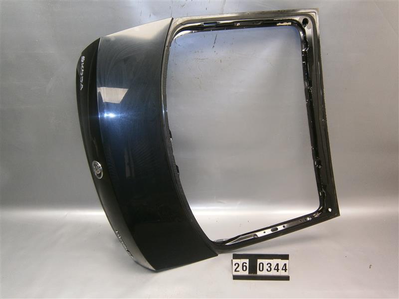 zadní páté dveře Škoda Octavia III sedan liftback